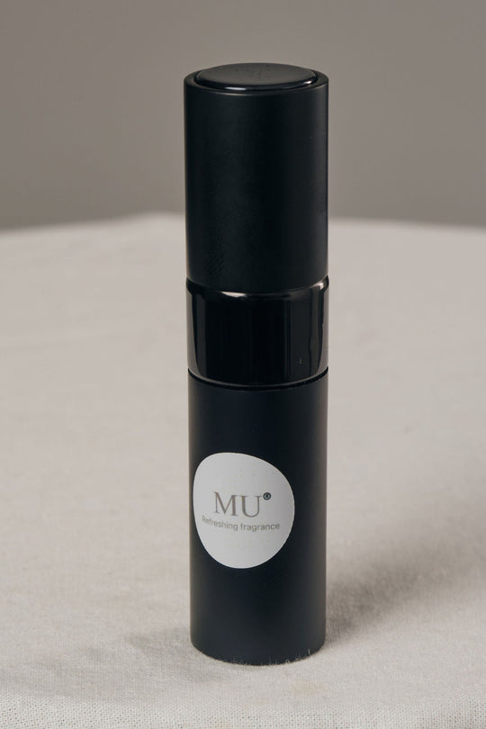 FRAGRANCE BLACK